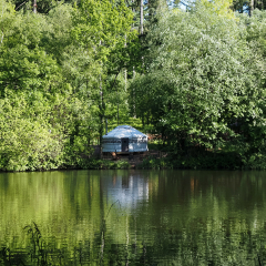 barefoot and bower gloucestershire yurt