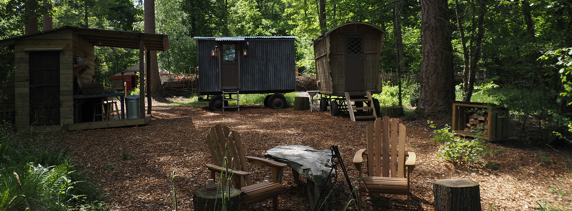 Barefoot and Bower Lakeside Yurts, glamping in May Hill, Forest of Dean, Gloucestershire, Mayhill camping and retreat