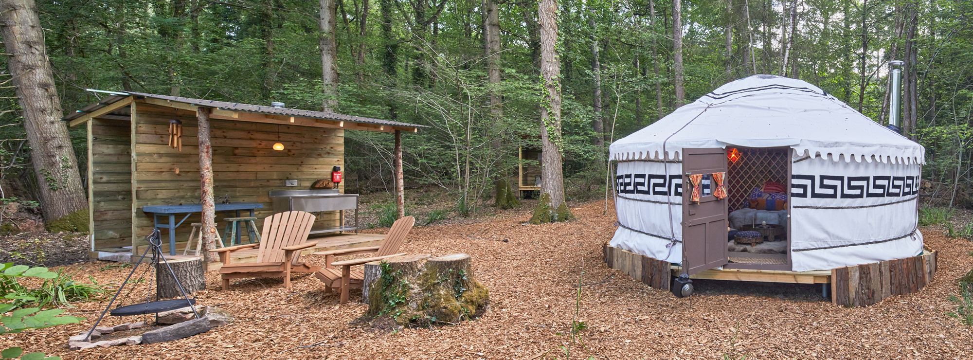 Barefoot and Bower Lakeside Yurts, glamping in May Hill, Forest of Dean, Gloucestershire, Mayhill camping and retreat
